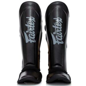 Fairtex x booster scheenbeschermer black