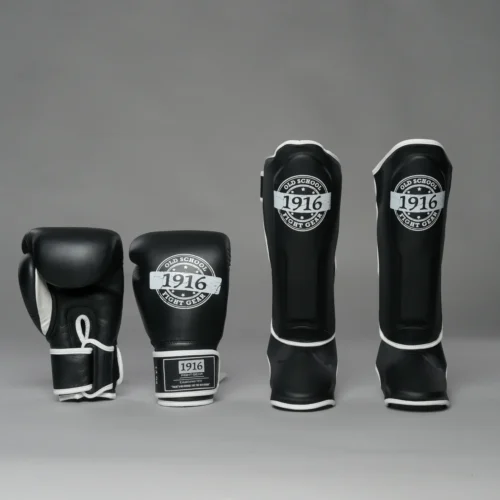 1916 Fight Gear kicboks set ultimate black/white